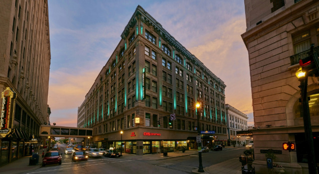 Embassy Suites Louisville Downtown