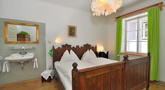 Gasthof Simony Hallstatt B&B, Book Hotel Hotels in Upper Austria with a Pool, Swimming Pool
