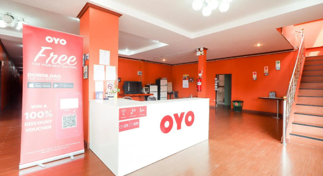 OYO 359 Golden Nakara Place (Vaccinated Staff)