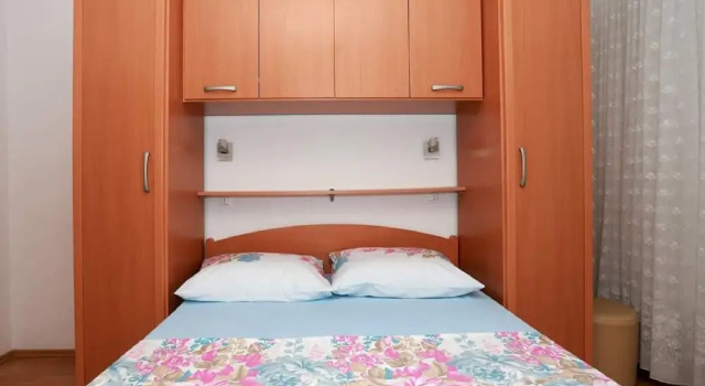 Апартаменты c 1 комнатой с балконом Apartments Pezo