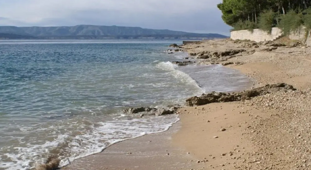 Cvita - 150 m From Pebble Beach - A2