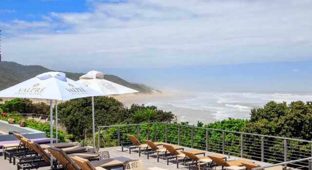Люкс Deluxe Morgan Bay Hotel