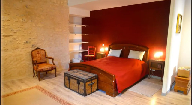 Jardin darcy - chambres dhôtes avec piscine et SPA, Book Guesthouse Bois 