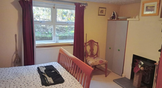 Llandovery - Cottage - Sleeps4 - Parking Secure Lock up for Bikes