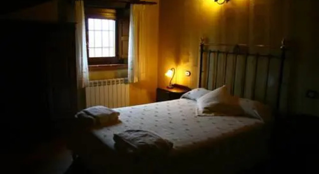 Hotel Rural La Beltraneja, Забронировать Отель Ледесма 