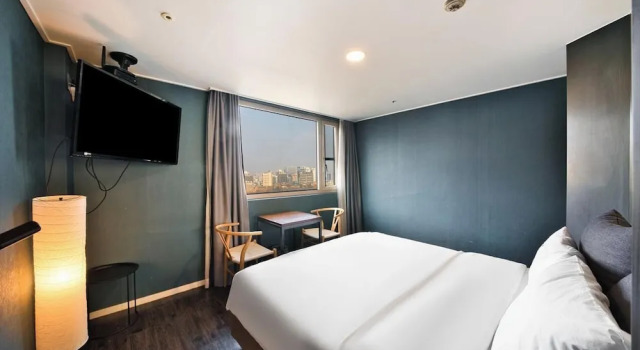 Номер Standard Myeongdong Chungmuro Youngin Hotel
