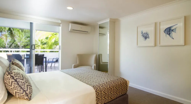 Номер Standard с 2 комнатами с балконом The White House Port Douglas