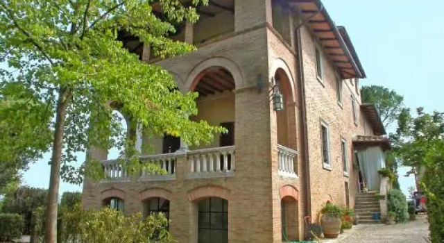 Locazione turistica Loggia del Poggiolo, Забронировать Отель Сиена 