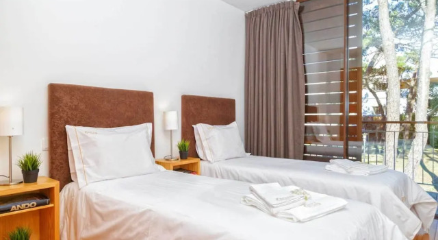 Best Villas - Pinhal de Ofir, Забронировать Отель Отели Офир с парковкой, Парковка
