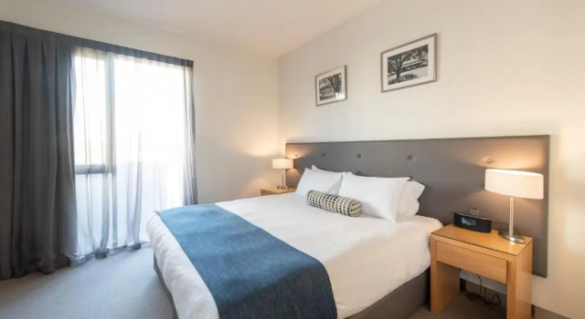 Двухместный номер Deluxe Mawson Lakes Hotel