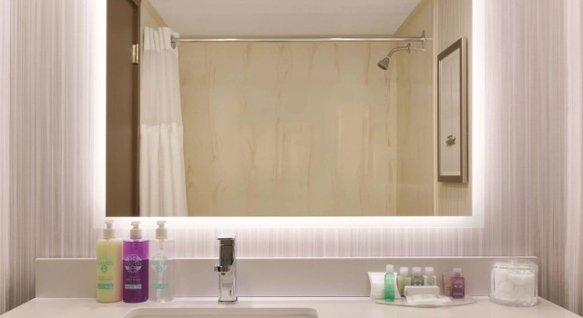 Двухместный Coast Suite Jetted Tub Premium Coast Discovery Inn