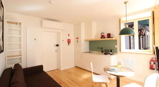 Апартаменты с балконом Light Blue Apartments - Downtown Lisbon