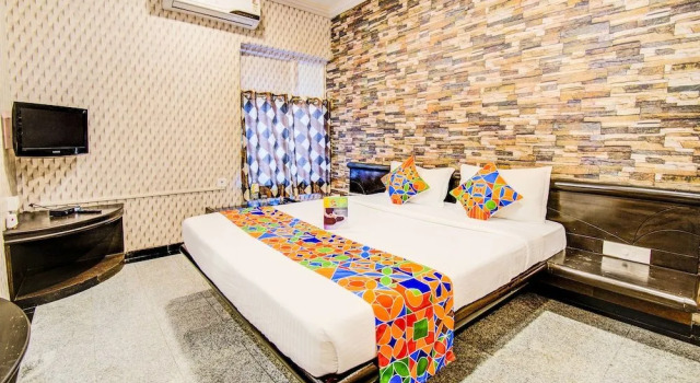 Fabhotel Ashoka Regency