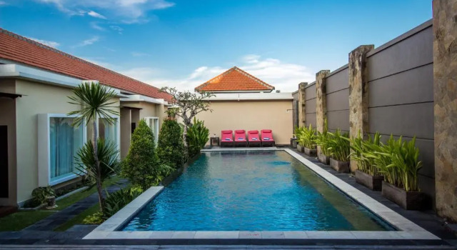 Двухместный номер Deluxe Svarna Suites Seminyak