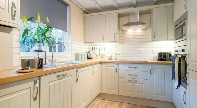 Cottage Cofton Holidays