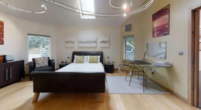 Апартаменты South Lodge