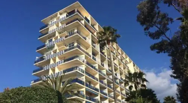 Loft on Marbella Promenade - Skol, Забронировать Отель Отели Марбелья с бассейном, рядом с Музей гравюры, Бассейн