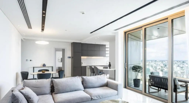 360 Nicosia - 2 bedrooms Luxury Residence, Забронировать Отель Отели Никосии с бассейном, рядом с Ministry of Foreign Affairs - Nicosia, Бассейн