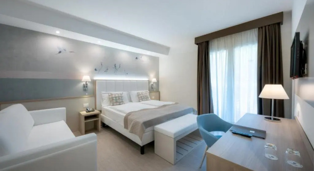 Номер Superior International Beach Hotel