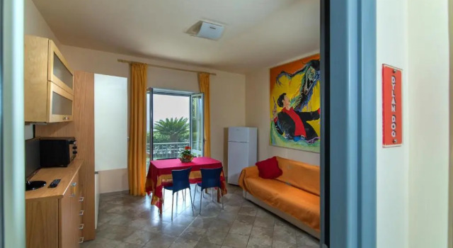 Apartment Villa Comics