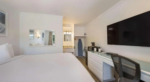 Номер Standard SureStay Hotel by Best Western Rossland Red Mountain