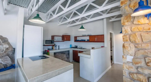 Апартаменты Plett Beachfront Accommodation