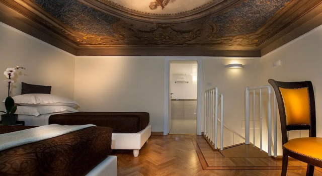 Полулюкс DVE Suite Rome