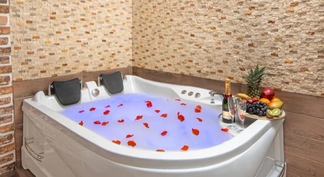 Люкс Deluxe Istanbul Hotel & Suites