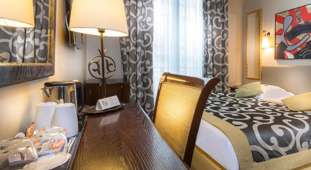 Номер Classic Hôtel Du Bois Champs-Elysées