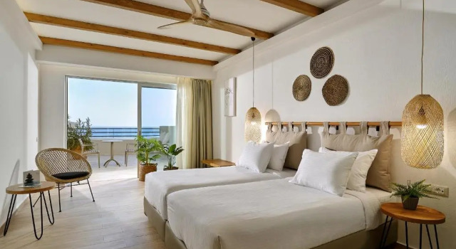 Двухместный номер Superior с видом на море Blue Marine Resort and Spa Hotel