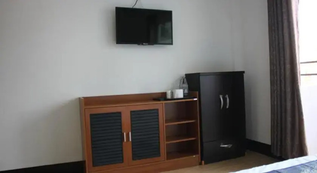 Xiyin Guesthouse, Забронировать Гостевой дом Гостевые дома Хот, Гостевой дом