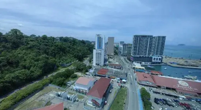 Jesselton Quay Area KK City New Modern by WJ Homestay