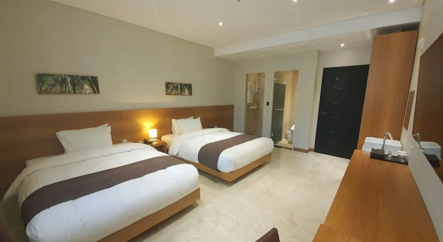 Четырёхместный номер Standard Benikea Hotel Yangsan