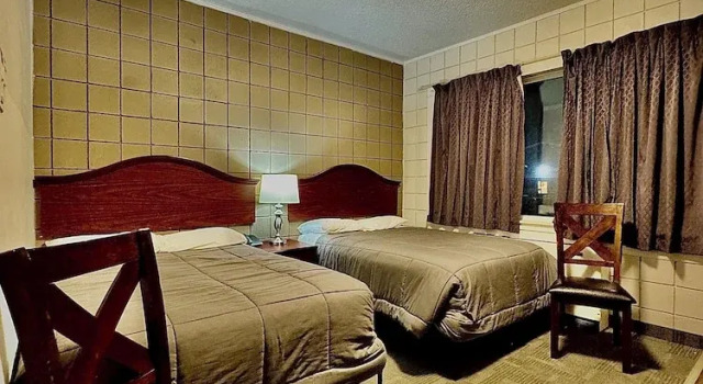 Standard Vierer Zimmer Caravel Motel