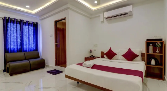 Номер Deluxe INR Suites - Hitech City