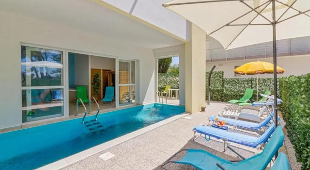 Апартаменты Apartments Villa Ema