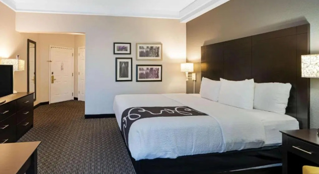 Люкс La Quinta Inn & Suites by Wyndham Mesa Superstition Springs