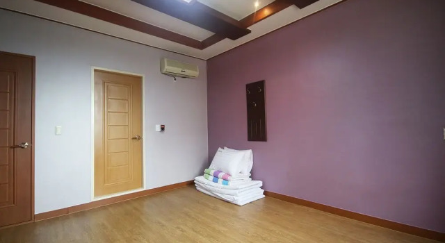 Mungyeong Arirang Hotel, Забронировать Отель Отели провинции Кёнсан-Пукто с парковкой, Парковка