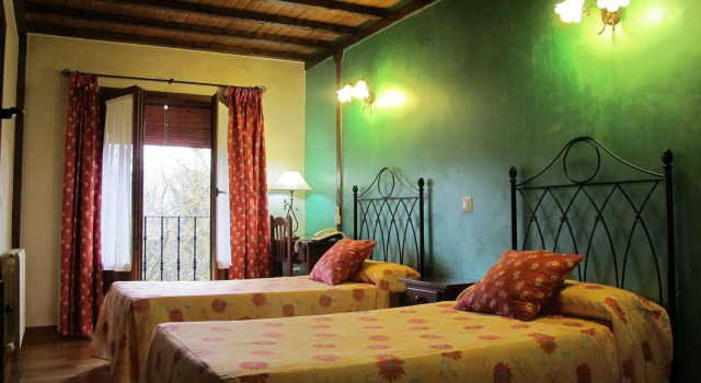 Hotel Doña Sancha, Book Hotel Hotels in Castile and Leon with Breakfast, Breakfasts