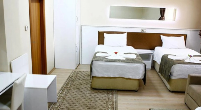 Ozgur Hotel