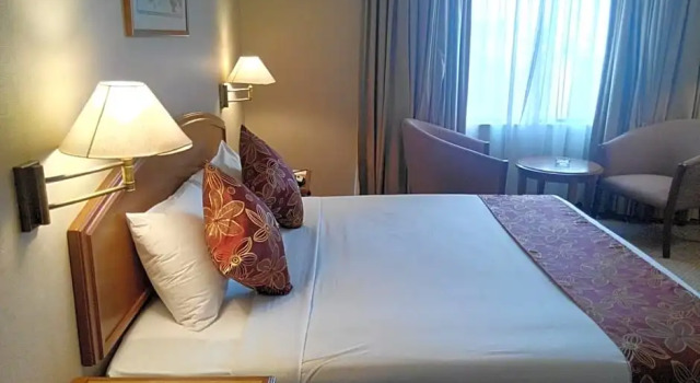 Двухместный номер Superior Mandarin Court Hotel