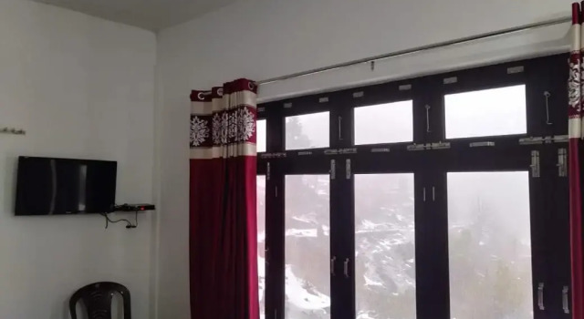Vamoose Maa Bhawani Munsiyari, Rezervovat Hotel Munsyari Uttarakhand