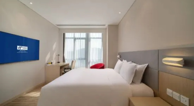 Двухместный люкс c 1 комнатой Holiday Inn Express Qingdao Innovation Park by IHG
