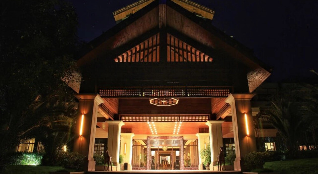 HTYC Hotel, Buchen Sie Hotel Lincang Yunnan