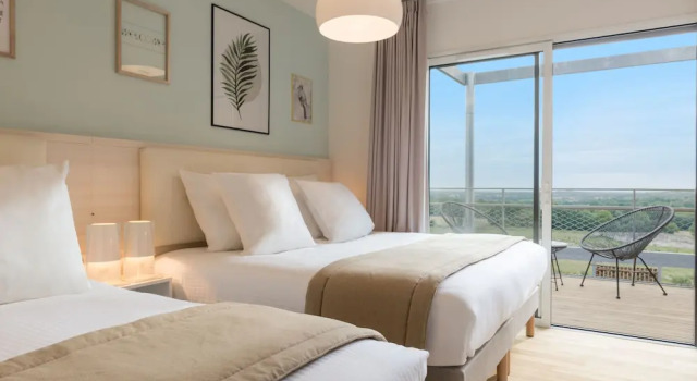 Семейный номер Standard с балконом Hôtel Omnubo Collection