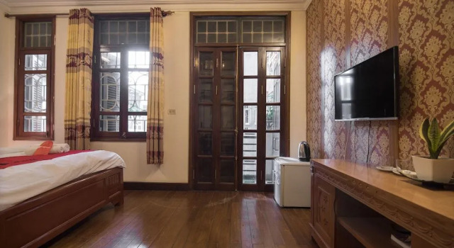 RedDoorz near Nha Tho Street, Rezervovat Hotel Hoan Kiem Hanoj