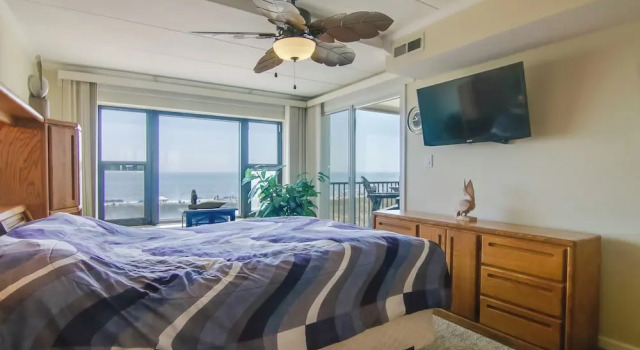 Beachfront Condo w/ Balcony & Views in Ocean City, Buchen Sie Ferienwohnung Hotels in Maryland mit Parkplatz, Parkplätze