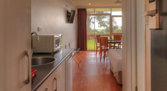 Номер Deluxe Atherton Motel