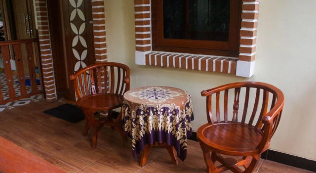 Anang Bed & Breakfast Syariah by Ndalem Beong By Zuzu