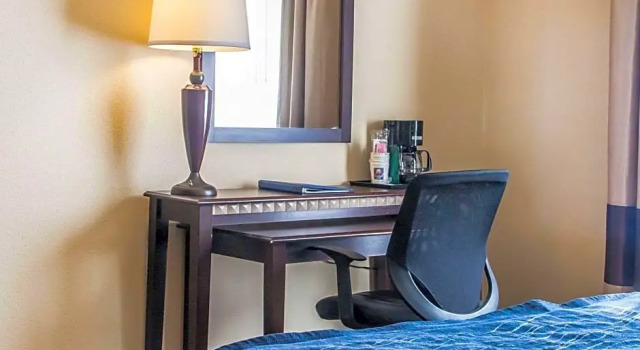 Шестиместный люкс Comfort Inn & Suites Elk City South